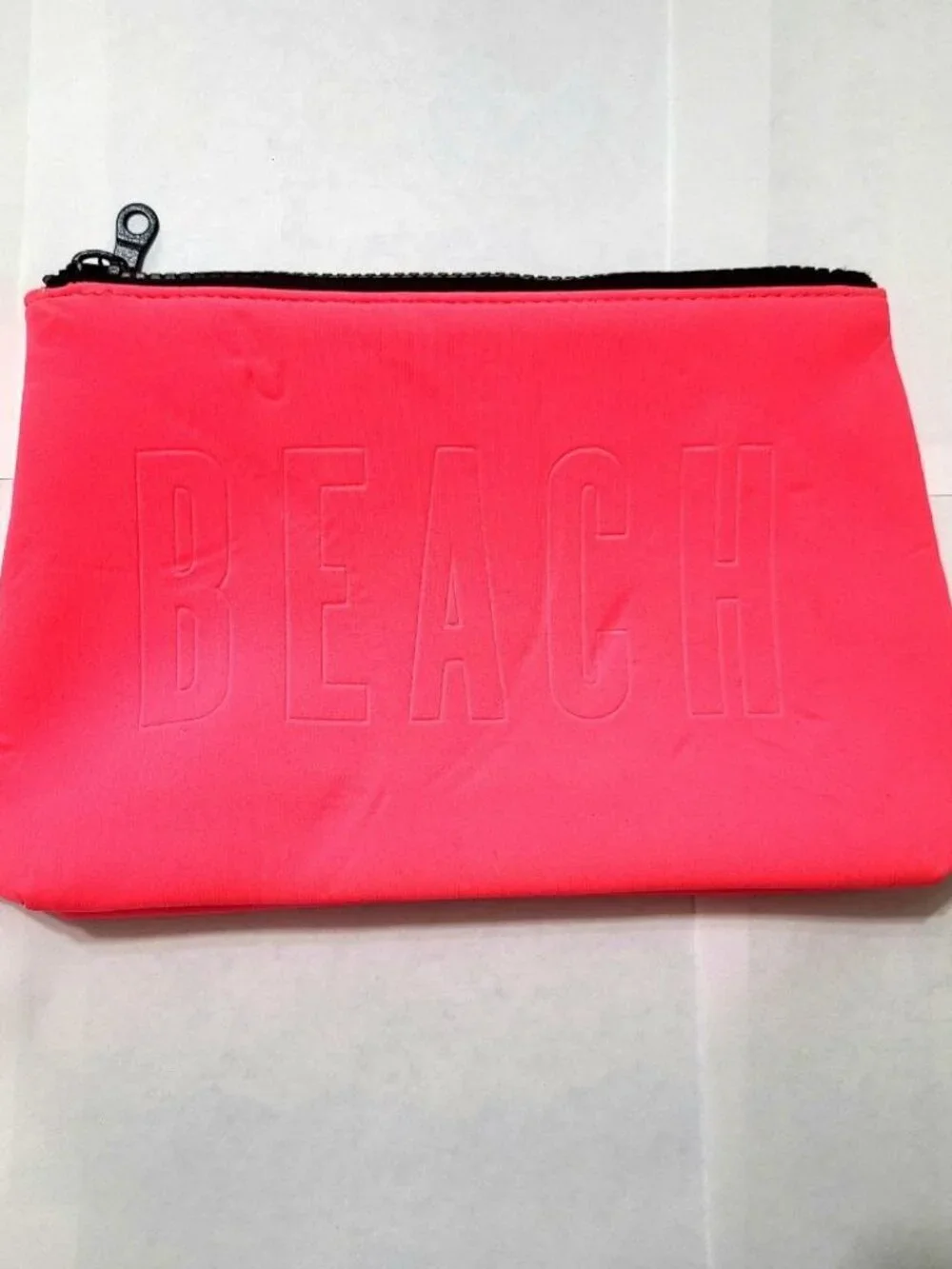 Victoria’s Secret Pink Zip Pouch